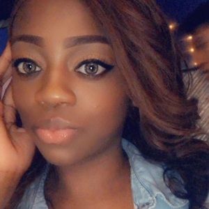 Meet your Posher, Nathalie